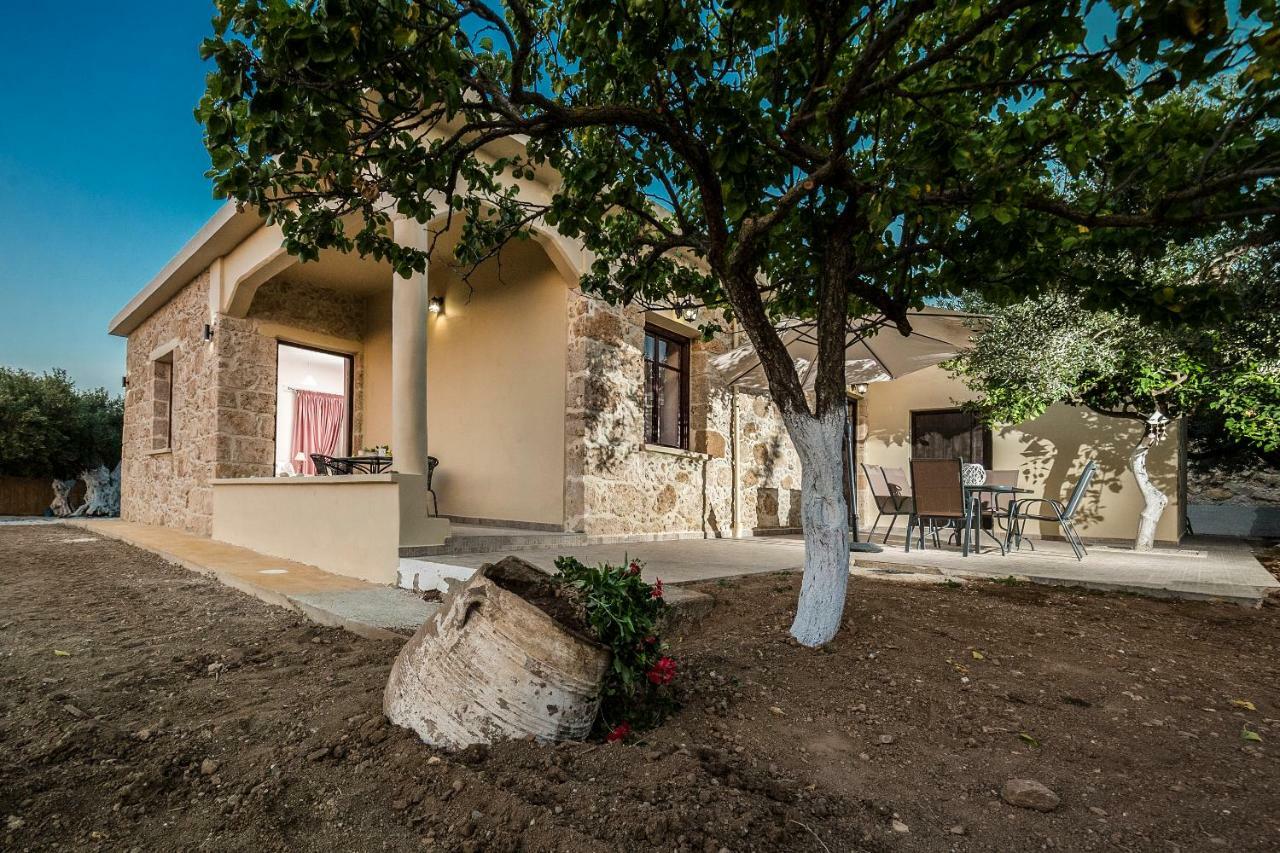 Nepheli Stone House Vila Plátanos Exterior foto